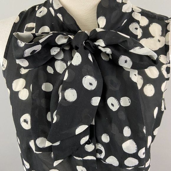 ANN TAYLOR LOFT Black Polka Dot‎ Blouse with Tie - Picture 3 of 8